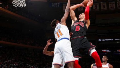  拉文绝平公牛加时负篮网  