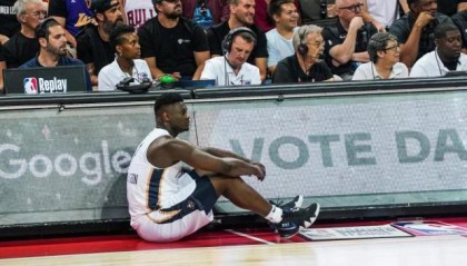  鹈鹕状元锡安左脚骨折，归期未定冲击季后赛  